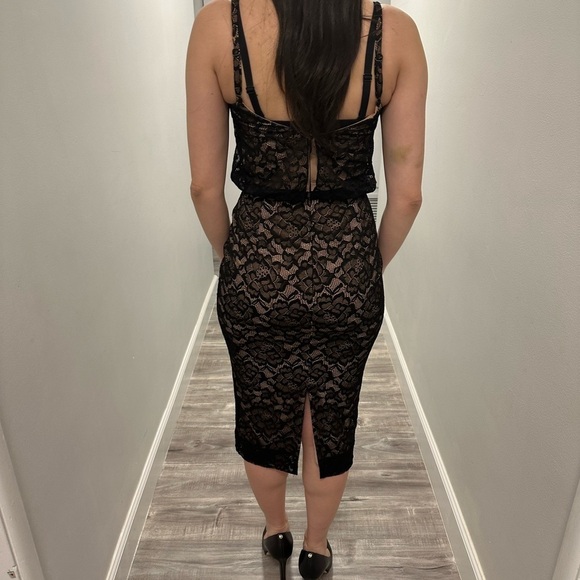 Dress the Population Dresses & Skirts - Dress the Population Black lace dress in size XS. Nwot